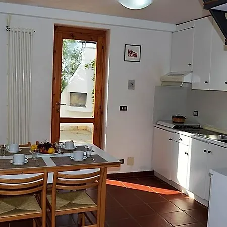 Lejlighedshotel Raggio Di Sole 4*