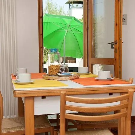 Raggio Di Sole Aparthotel 3*